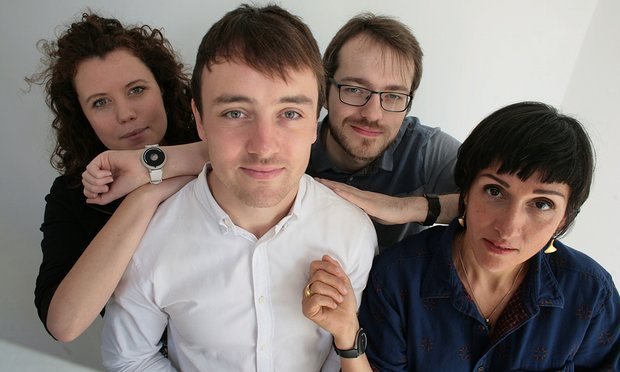 Η Ελληνίδα που έφτιαξε ΤΟ γκάτζετ -Το βραχιόλι που σου αλλάζει τη διάθεση [εικόνες] | iefimerida.gr 1