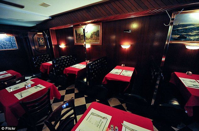 Γιατί άφησαν φιλοδώρημα 88.000 ευρώ σε εστιατόριο της Νέας Υόρκης [εικόνες] | iefimerida.gr 3