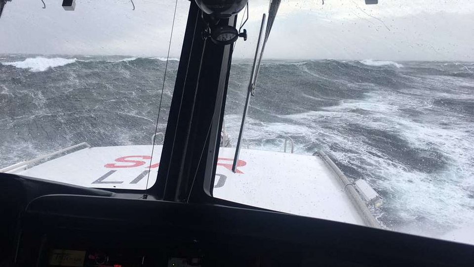 Νορβηγία: Εκκενώνεται κρουαζιερόπλοιο με 1.300 επιβάτες που εξέπεμψε mayday [εικόνες & βίντεο] | iefimerida.gr 0