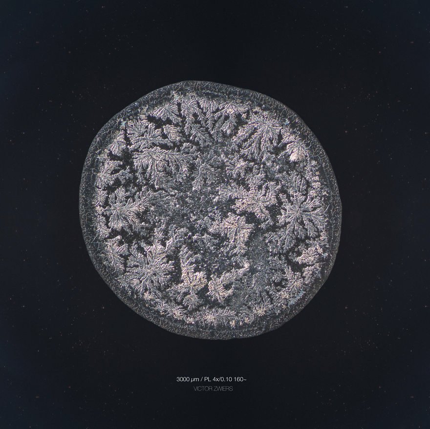 Ο μαγικός κόσμος των δακρύων κάτω από το μικροσκόπιο -Γιατί το κάθε δάκρυ είναι μοναδικό [εικόνες] | iefimerida.gr 2