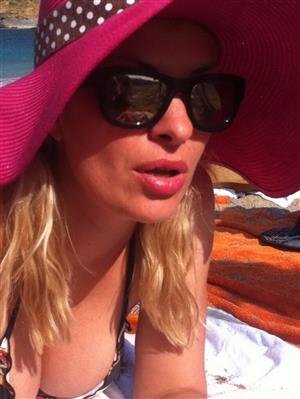 Οι βουτιές της Μενεγάκη που «τσουρούφλισαν» τους followers της [εικόνες]  | iefimerida.gr 2