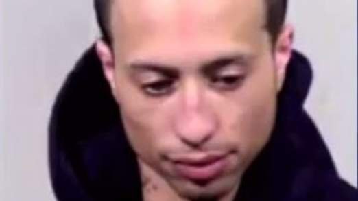 Αδίστακτος πατέρας πετάει την 2χρονη κόρη του στην πισίνα για να της δώσει ένα μάθημα [βίντεο & εικόνες] | iefimerida.gr 0