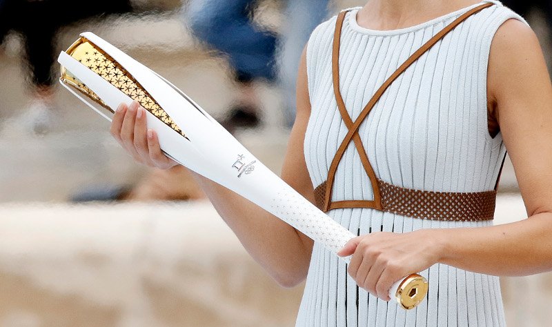 Στο Καλλιμάρμαρο παραδόθηκε η Ολυμπιακή Φλόγα στη Ν. Κορέα -Εντυπωσιακή η Λέχου [εικόνες] | iefimerida.gr 6