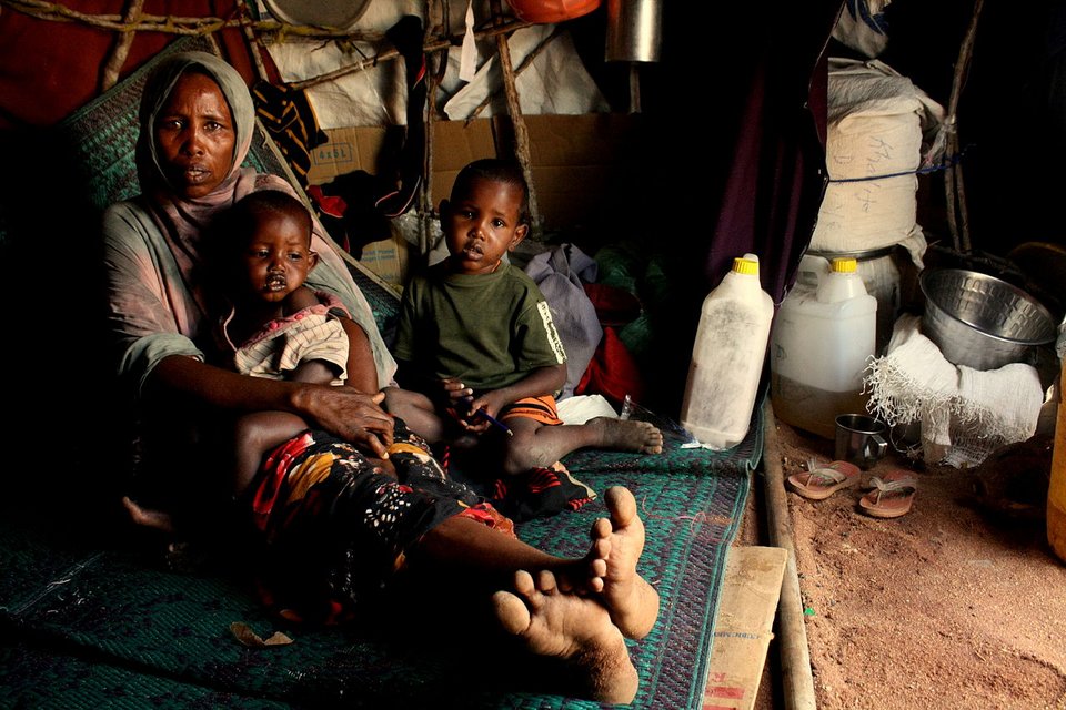 Ο μεγαλύτερος καταυλισμός προσφύγων στον κόσμο -500.000 άτομα σε πλαστικές τέντες [εικόνες] | iefimerida.gr 3