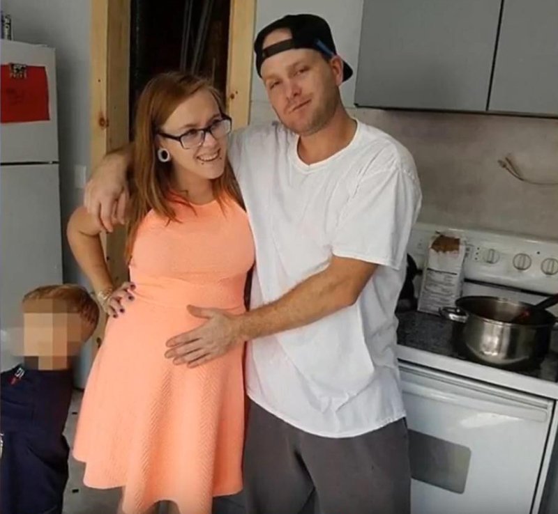 Τραγωδία στις ΗΠΑ: Εφηβοι σκότωσαν πατέρα 4 παιδιών πετώντας πέτρες από γέφυρα [εικόνες & βίντεο] | iefimerida.gr 2