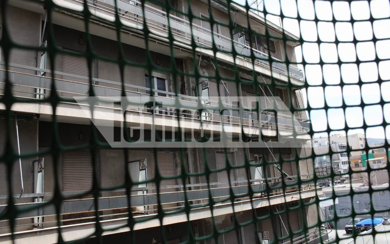 Το iefimerida στην πολυκατοικία-«φάντασμα» στο μετρό του Αγίου Ιωάννη –20 χρόνια ερειπωμένη, έγινε εστία μόλυνσης [εικόνες] | iefimerida.gr 1