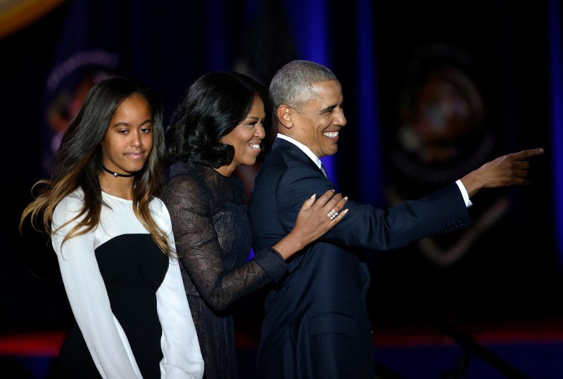 Τα δάκρυα του Ομπάμα στην αποχαιρετιστήρια ομιλία του και το «Σ' αγαπώ» της Μισέλ [εικόνες & βίντεο] | iefimerida.gr 3