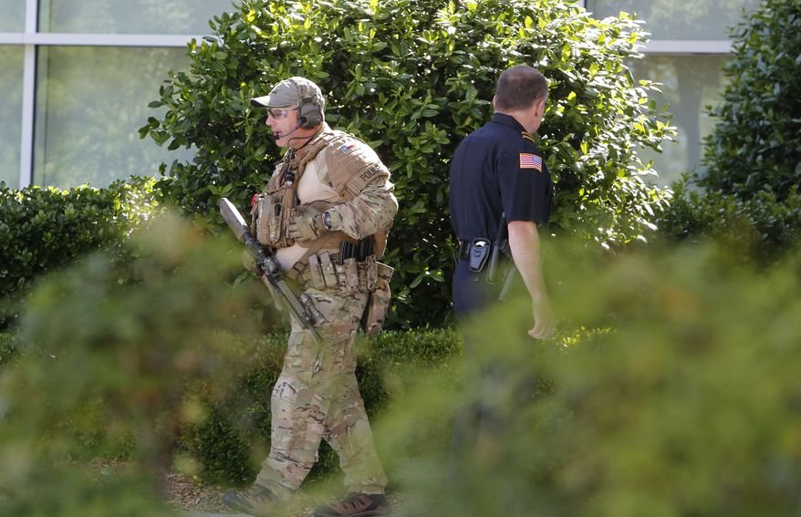 Μακελειό σε αντιισλαμική έκθεση στο Ντάλας: Δύο νεκροί κι ένας τραυματίας [εικόνες & βίντεο] | iefimerida.gr 3