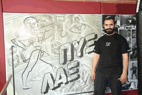 O προπονητής κικ μπόξινγκ που παίρνει την έδρα του Μαριά στη Βουλή -Ποιος είναι ο νέος βουλευτής των ΑΝΕΛ [εικόνες] | iefimerida.gr 1