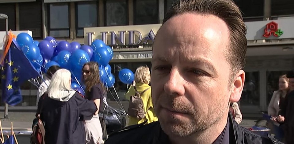 «Παλμός της Ευρώπης»: το φιλο-ευρωπαϊκό κίνημα που εξαπλώνεται [εικόνες & βίντεο] | iefimerida.gr 1