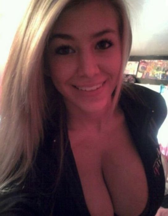 Εγινε σερβιτόρα χάρη στο στήθος της [εικόνες] | iefimerida.gr 8