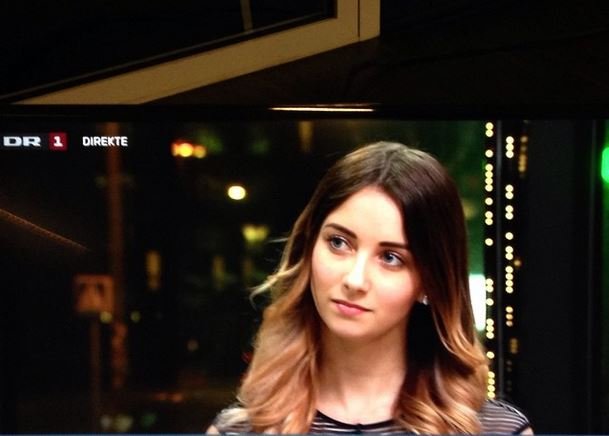 21χρονη Δανή πολιτικός, με τα εσώρουχα σε καυτή φωτογράφιση [εικόνες] | iefimerida.gr 4