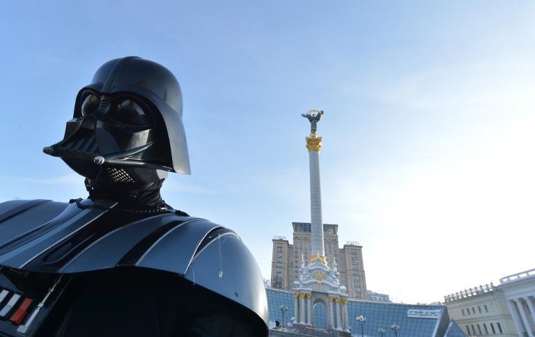 Ο Darth Vader θέλει να γίνει πρόεδρος της Ουκρανίας -Υποψήφιος στις εκλογές ο «κακός» από το Star Wars [εικόνες] | iefimerida.gr 2