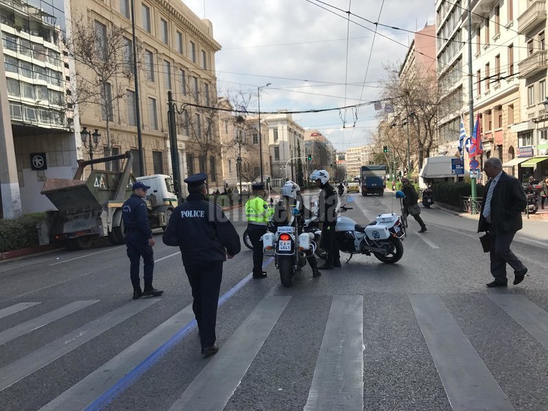 Στους δρόμους και πάλι οι εκπαιδευτικοί -Αντιδρούν για τον νέο νόμο Γαβρόγλου [εικόνες] | iefimerida.gr 3