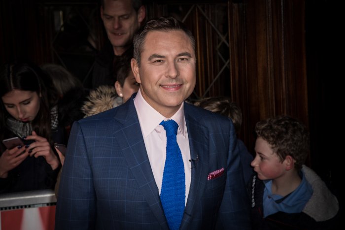 Σάλος με πάρτι οργίων σε φιλανθρωπικό γκαλά στο Λονδίνο -Καλεσμένοι γνωστοί πολιτικοί και επιχειρηματίες [βίντεο] | iefimerida.gr 1