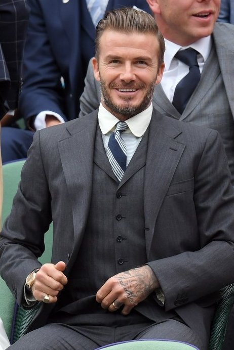 Ντύσου όπως ο Μπέκαμ - Οι 20 εμφανίσεις του που ξεχώρισαν το 2016 [εικόνες] | iefimerida.gr 13