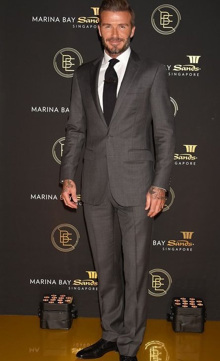 Ντύσου όπως ο Μπέκαμ - Οι 20 εμφανίσεις του που ξεχώρισαν το 2016 [εικόνες] | iefimerida.gr 1