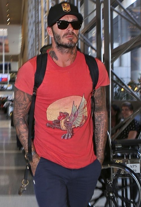 Ντύσου όπως ο Μπέκαμ - Οι 20 εμφανίσεις του που ξεχώρισαν το 2016 [εικόνες] | iefimerida.gr 3