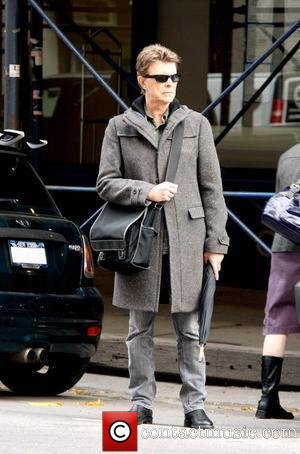 O David Bowie εξελέγη ο πιο καλοντυμένος Αγγλος όλων των εποχών [εικόνες] | iefimerida.gr 12