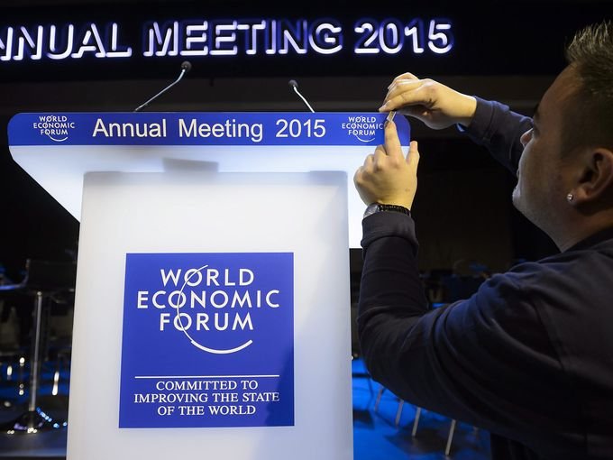 Κροίσοι, πολιτικοί και ποπ σταρ: 1.700 ιδιωτικά τζετ θα προσγειωθούν στο Νταβός μεταφέροντας δισεκατομμυριούχους [εικόνες] | iefimerida.gr 1