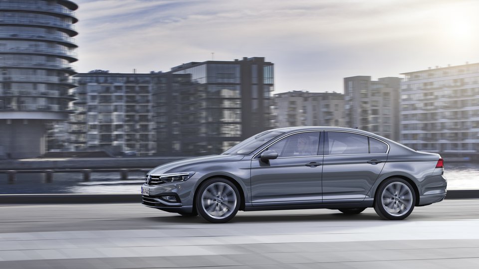 Αέρας ανανέωσης για το VW Passat | iefimerida.gr 1