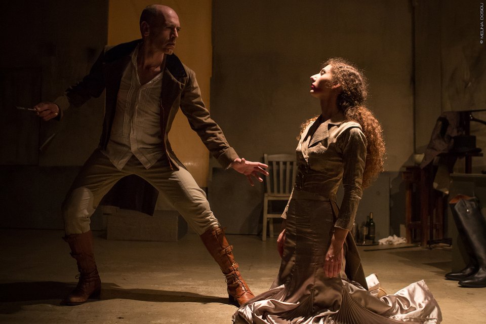 Η Δεσποινίς Τζούλια χορεύει για 3η χρονιά το ερωτικό flamenco της [εικόνες, βίντεο] | iefimerida.gr 0