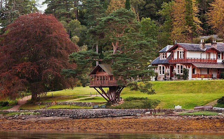 Δεντρόσπιτο πέντε αστέρων: Εντυπωσιάστε την με ένα ρομαντικό δείπνο με θέα τη λίμνη Goil [εικόνες]  | iefimerida.gr 3