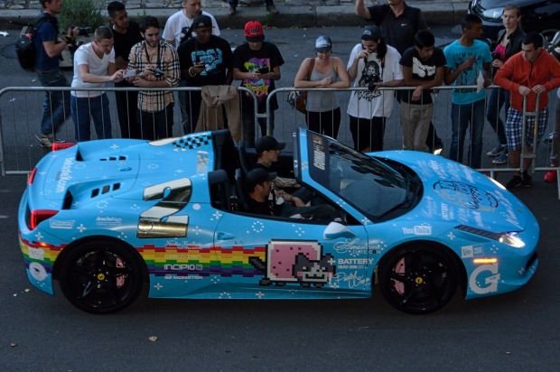 Εβαψε την 458 Spider και η Ferrari του έστειλε εξώδικο [εικόνες] | iefimerida.gr 4