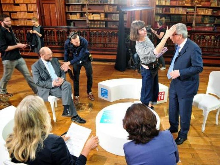 Τι είπαν οι υποψήφιοι για την Κομισιόν στο πρώτο ευρω-ντιμπέιτ [εικόνες] | iefimerida.gr 1