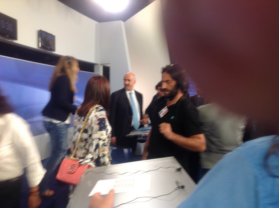 Παρασκήνιο: Τσίπρας-Μεϊμαράκης πήγαν να χαιρετηθούν, αλλά δεν τα κατάφεραν [εικόνες & βίντεο] | iefimerida.gr 9