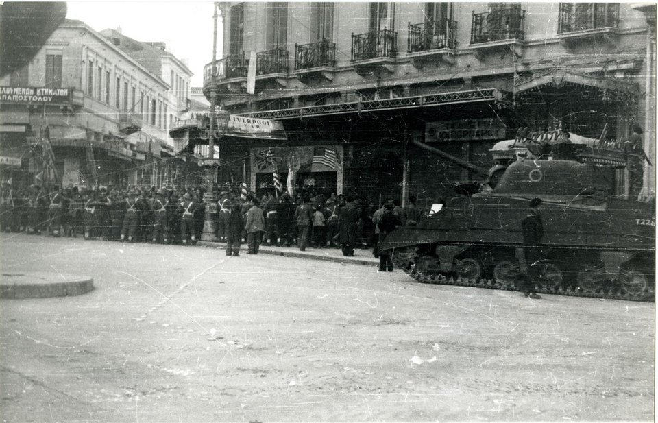 Εκρηξη εκθέσεων από το Μουσείο Μπενάκη ως το τέλος του χρόνου: Ελ Γκρέκο, μόδα, Λόρδος Βύρωνας, σύγχρονη τέχνη και κρίση [εικόνες] | iefimerida.gr 12