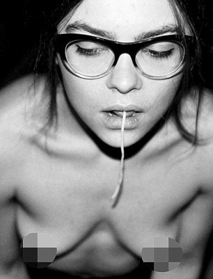 Χαμός με τις ημίγυμνες φωτογραφίες 24χρονης υπουργού της Ουκρανίας [εικόνες] | iefimerida.gr 2