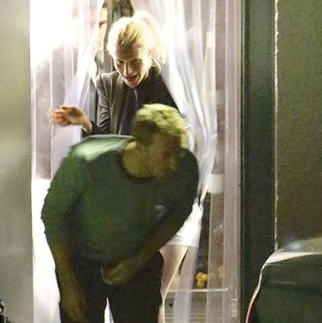 Επανασύνδεση Πάλτροου και Κρις Μάρτιν; -Το δαχτυλίδι και το δείπνο που φούντωσαν τις φήμες [εικόνες]  | iefimerida.gr 2