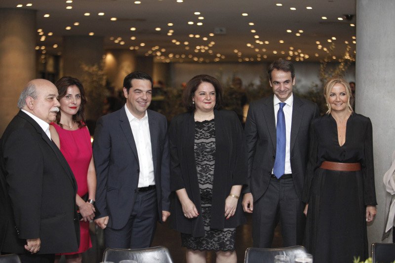 Η Περιστέρα και η Μαρέβα έκλεψαν την παράσταση στο μουσείο της Ακρόπολης [εικόνες] | iefimerida.gr 7