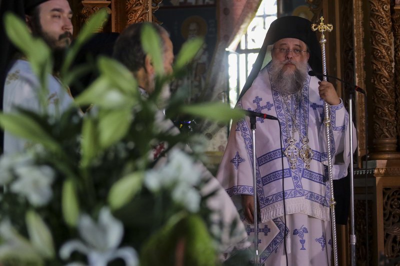 Θρήνος και οδύνη στο Μάτι -Επιμνημόσυνη δέηση για τα θύματα της πυρκαγιάς [εικόνες] | iefimerida.gr 3