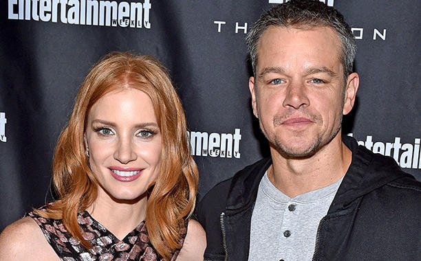  Ματ Ντέιμον: Αγνώριστος στην πρεμιέρα της ταινίας «Διάσωση» [εικόνες]  | iefimerida.gr 1