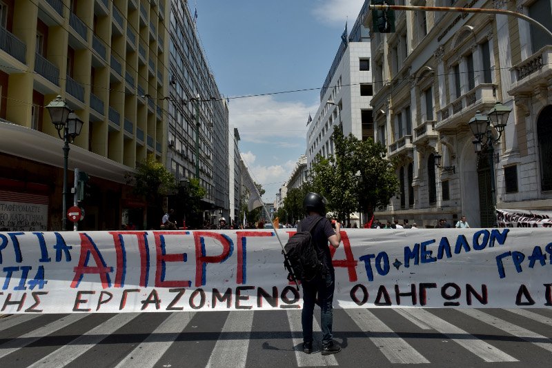 Μοτοπορεία σε όλη την Αθήνα έκαναν οι απεργοί ντελιβεράδες -Τι ζητούν [εικόνες] | iefimerida.gr 0