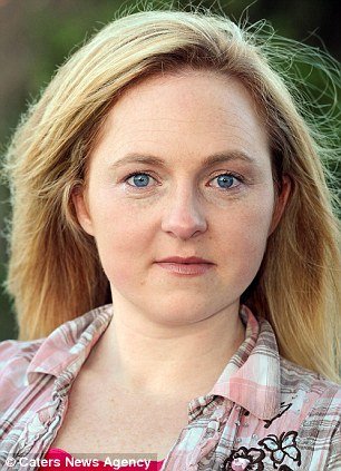 Η γυναίκα που είναι αλλεργική στο νερό -«Αν κλάψω, θα πεθάνω» [βίντεο+εικόνες] | iefimerida.gr 0