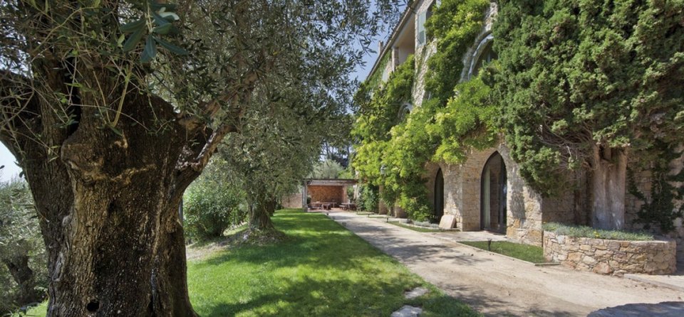 Το σπίτι που πέθανε ο Πικάσο βγαίνει στο σφυρί -Μυθική κατοικία στην Κυανή Ακτή [εικόνες] | iefimerida.gr 0