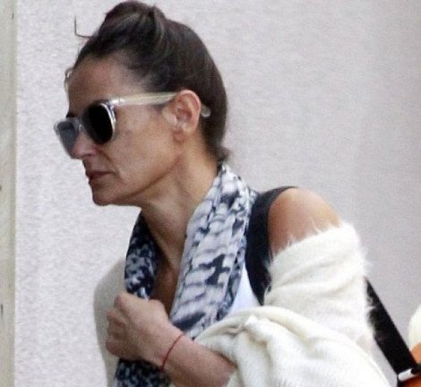 Η Ντέμι Μουρ πιο γερασμένη και πιο καταπονημένη από ποτέ [εικόνες] | iefimerida.gr 0