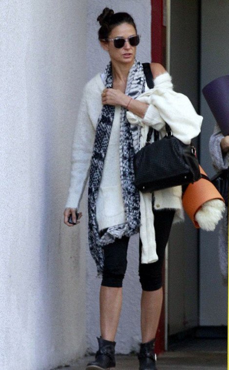 Η Ντέμι Μουρ πιο γερασμένη και πιο καταπονημένη από ποτέ [εικόνες] | iefimerida.gr 2