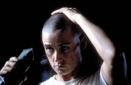 Σέξι σελεμπριτι που έγιναν άσχημες για τις ανάγκες του ρόλου τους | iefimerida.gr 3