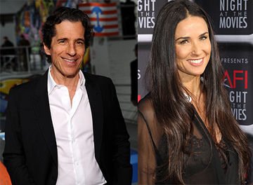 Η Ντέμι Μουρ βγαίνει τώρα με τον πατέρα του πρώην της [βίντεο] | iefimerida.gr 0