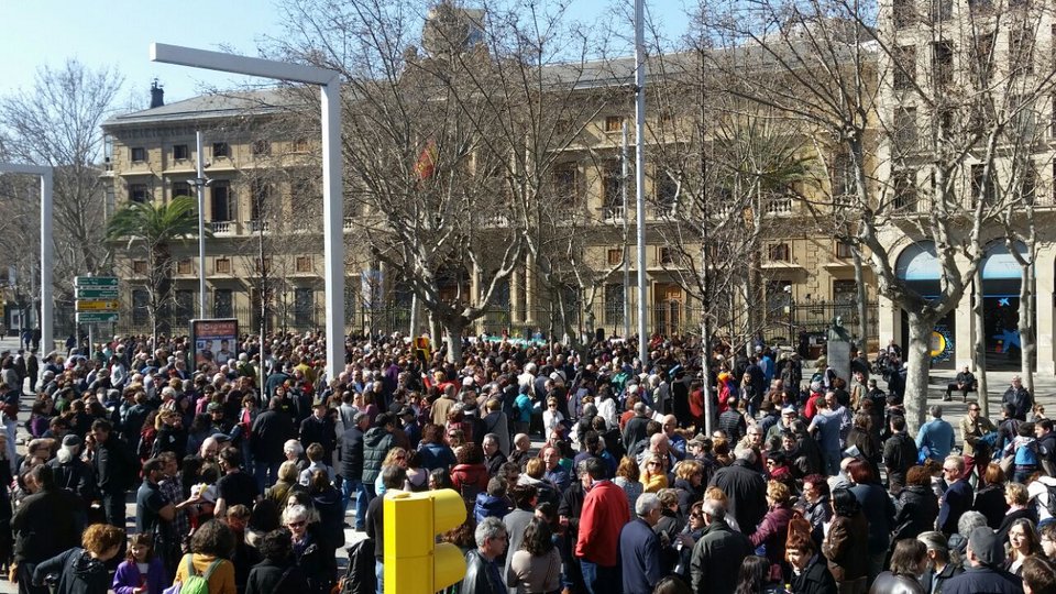 Ισπανία: Πορείες αλληλεγγύης προς τους πρόσφυγες σε 30 πόλεις [εικόνες & βίντεο] | iefimerida.gr 1