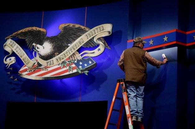 Πυρετώδεις προετοιμασίες για το ντιμπέιτ Ομπάμα - Ρόμνεϊ στο Ντένβερ [εικόνες] | iefimerida.gr 1