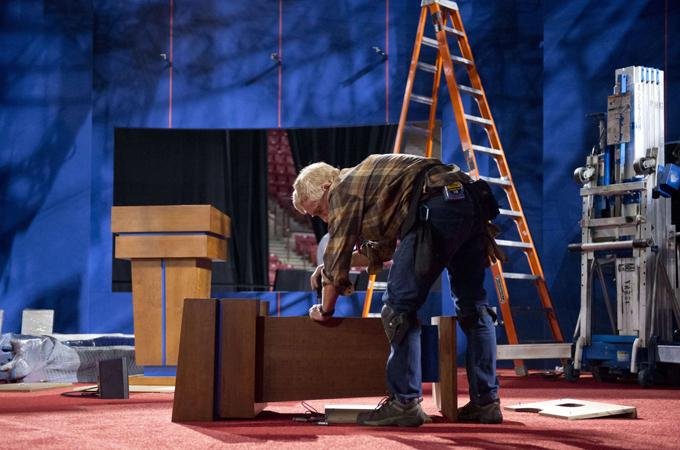 Πυρετώδεις προετοιμασίες για το ντιμπέιτ Ομπάμα - Ρόμνεϊ στο Ντένβερ [εικόνες] | iefimerida.gr 2