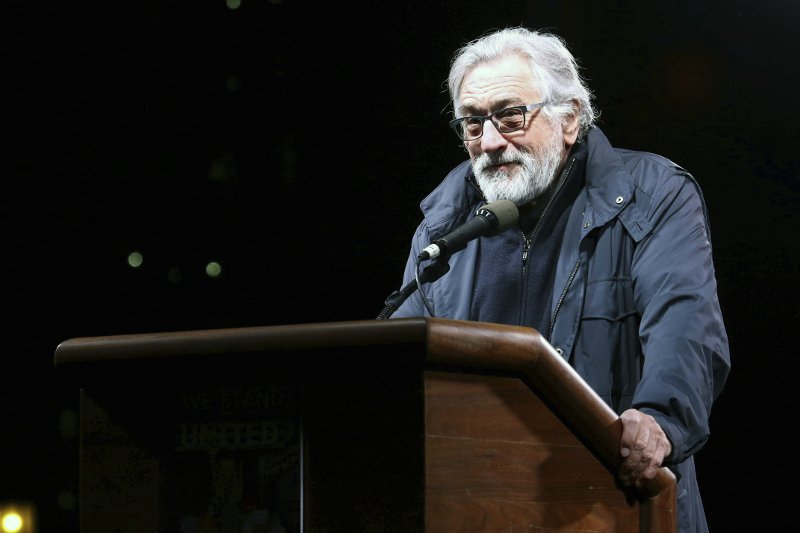Οι ειρωνείες του Αλεκ Μπάλντουιν για το σεξουαλικό σκάνδαλο του Τραμπ στη Ρωσία | iefimerida.gr 8