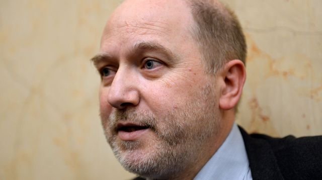 Ο «τυφώνας» Εμανουέλ Μακρόν: Πάνω από 200 παλιοί βουλευτές δεν θα είναι ξανά υποψήφιοι | iefimerida.gr 4