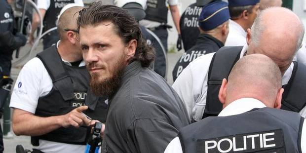 Μολενμπέκ, η ιστορία του προαστίου που μεγάλωσαν οι τρομοκράτες [εικόνες] | iefimerida.gr 5