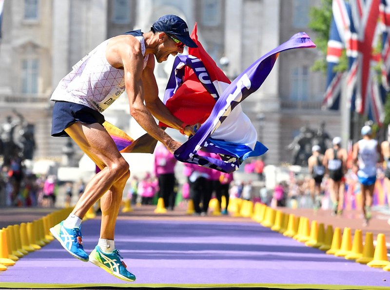Γιοάν Ντινίζ: Παγκόσμιος πρωταθλητής στίβου ετών... 39- O αθλητής που έγινε θρύλος μετά τα 35  | iefimerida.gr 0
